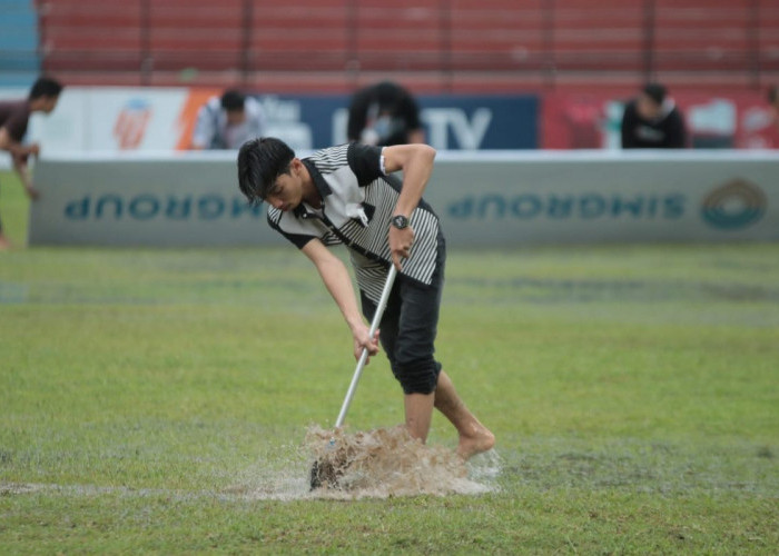 Diguyur Hujan, Laga SFC vs Karo United Dijadwal Ulang