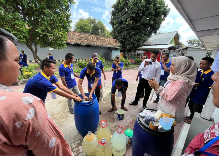 20 Warga Binaan Lapas Tanjung Raja Ogan Ilir, Dibekali Keterampilan Teknik Pembuatan Pupuk PGPR
