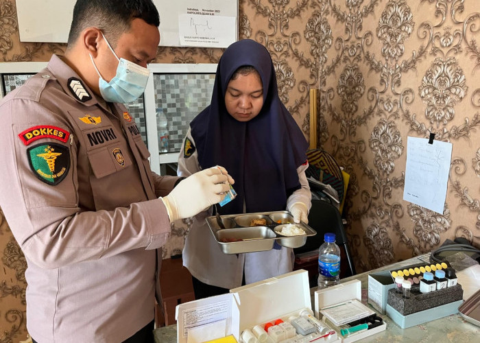 Dokkes Polres Ogan Ilir Lakukan Pemeriksaan Food Security MBG SPPG dengan Metode Organoleptik dan Kimiawi