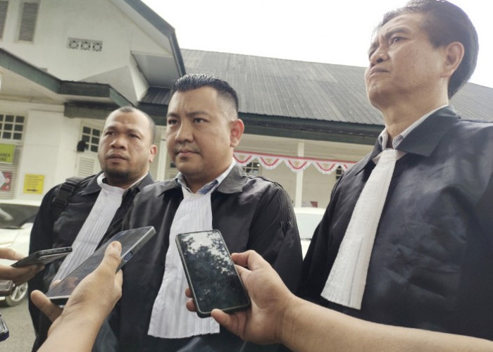 Sidang Kasus Dugaan Penggelapan Bisnis Minyak Goreng Ditunda, Kuasa Hukum Kecewa: Hak Klien Kami Diabaikan