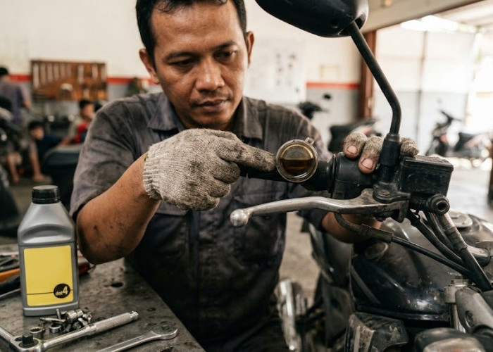 Minyak Rem Motor Berubah Cokelat di Kaca Reservoir? Jangan Disepelekan, Wajib Diperiksa Sekarang