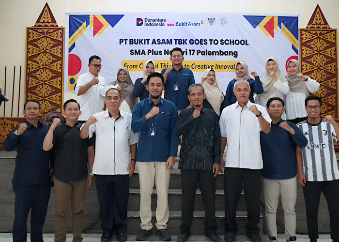 PTBA Ajak Generasi Muda Berpikir Kritis dan Inovatif Lewat Seminar Karya Tulis Ilmiah di Palembang