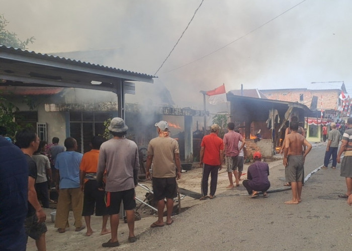 Polres Ogan Ilir Proses Terduga Pelaku yang Sengaja Bakar 6 Rumah di Pemulutan Hingga Ludes
