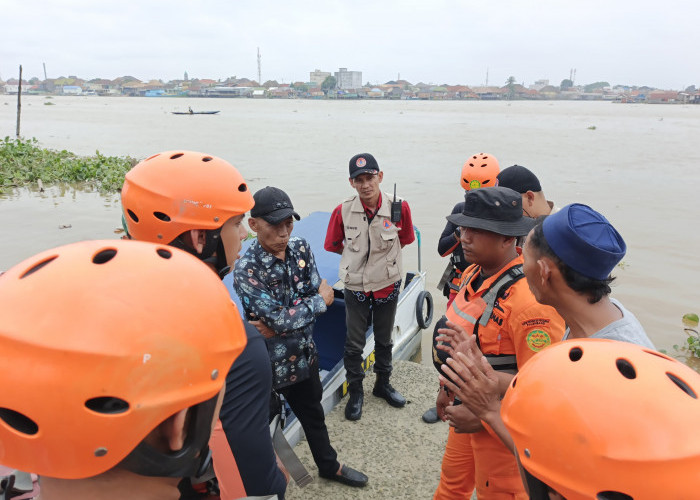 Diduga Terpeleset Saat Mandi di Sungai Musi Palembang, Perempuan Tenggelam Masih Dilakukan Pencarian 