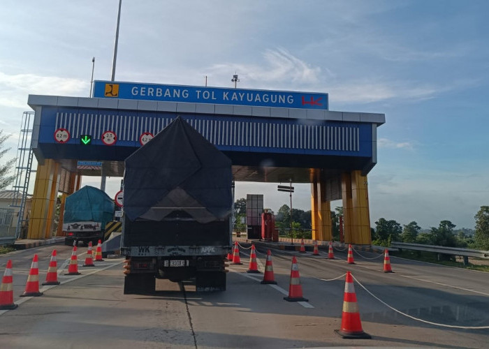 Puncak Libur Nataru 2023/2024, Diprediksi 12.998 Kendaraan Melintasi Ruas Tol Kayuagung-Palembang per hari