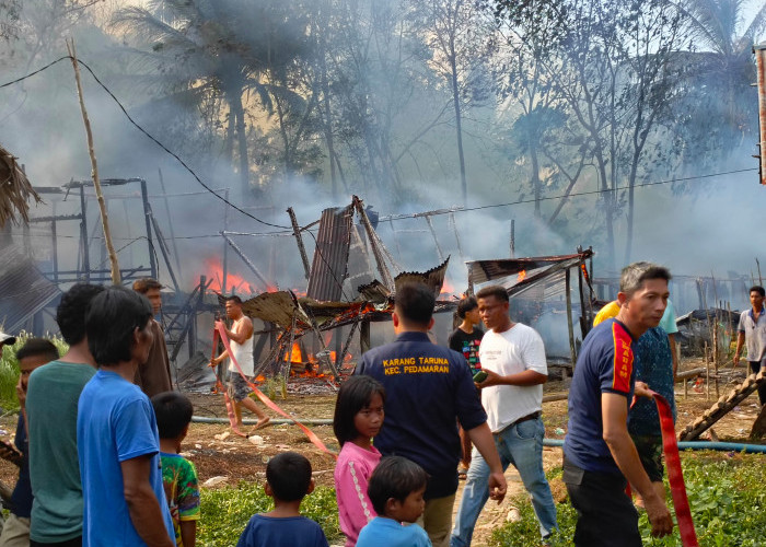 4 Unit Rumah dan 1 Ruko di Desa Srinanti OKI Hangus Terbakar di Hari Kemerdekaan RI 