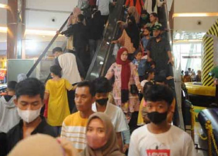 Lebaran Paska Pandemi, Prediksi Pengunjung Mall di Palembang 40 Persen, Tenant Siapkan Diskon Sampai 70 Persen