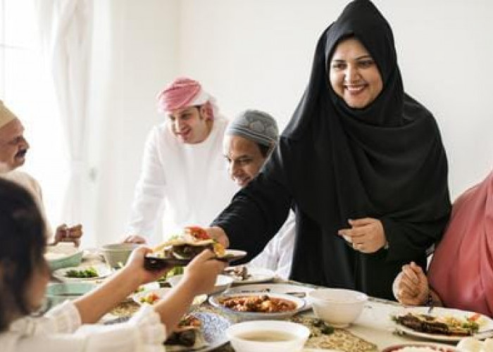 Tips Tetap Jaga Berat Badan Ideal Meski Makan Banyak Saat hari raya Idul Adha
