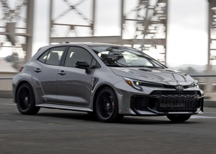 Intip Bocoran Spesifikasi New GR Corolla di IIMS 2026: Mesin 300 PS dan Torsi Ganas yang Bikin Adrenalin Naik