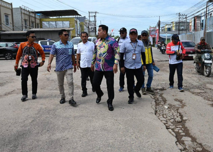 Bupati Banyuasin Askolani Kucurkan Dana Rp 4 Miliar, Perbaiki Jalan Tegal Binagun yang Viral! 