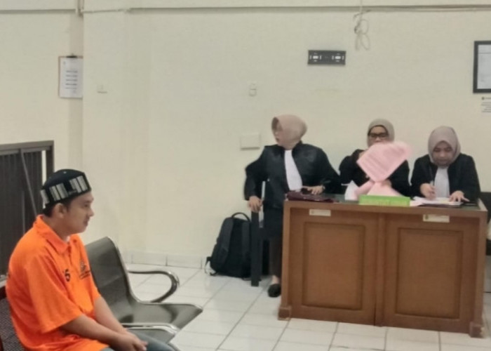 Edarkan 75 Butir Pil Inek kepada Polisi yang Undercover Buy, Hilman Dijatuhi Hukuman 7,5 Tahun Penjara