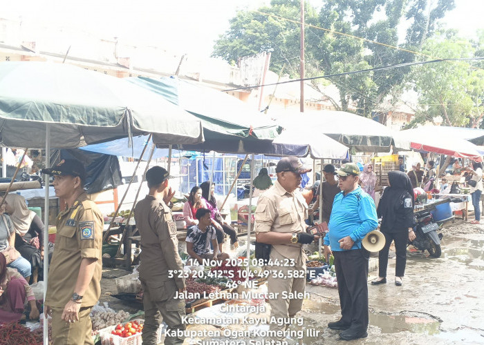 Ada Perehapan Ringan, Pedagang Pasar Keramik Kayuagung Direlokasi