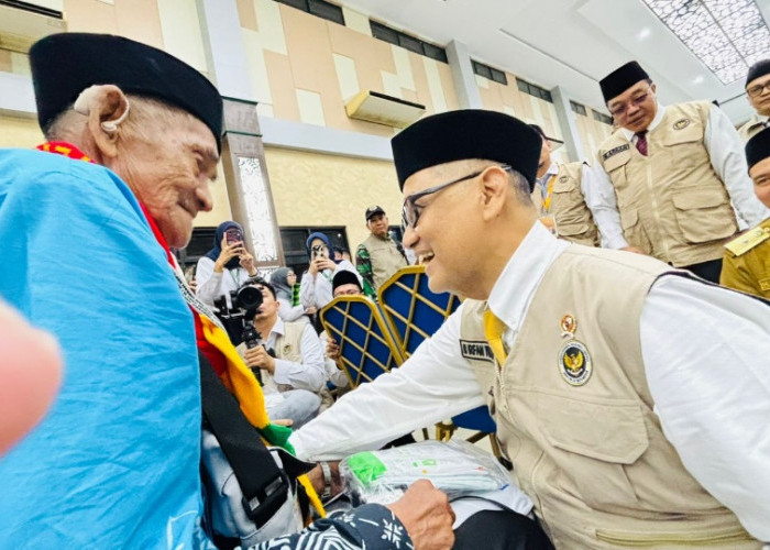 Menteri Haji RI Puji Kesiapan Layanan di Embarkasi Palembang, Pastikan Gizi dan Makanan Jemaah Terjaga