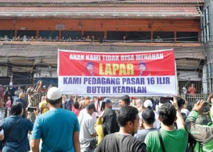 Pedagang Kaki Lima Pasar 16 Hari Ini Demo ke DPRD, Hayo Siapa Ngutip Tiap Hari Uang Keamanan dan Kebersihan? 