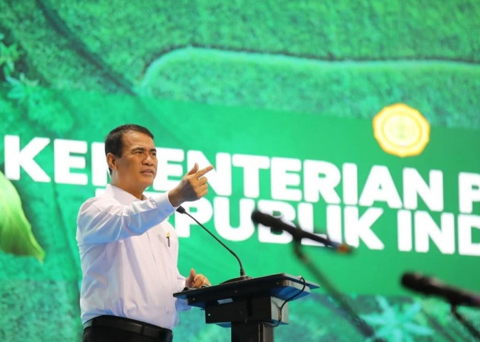 Praktik Beras Premium Oplosan Berhasil Dibongkar, Mentan Pastikan Tak Berikan Toleransi ke Pelaku