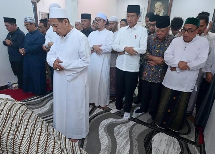 Innalillahi, Presiden Jokowi Takziah Almarhumah Syarifah Salma Istri Habib Luthfi 