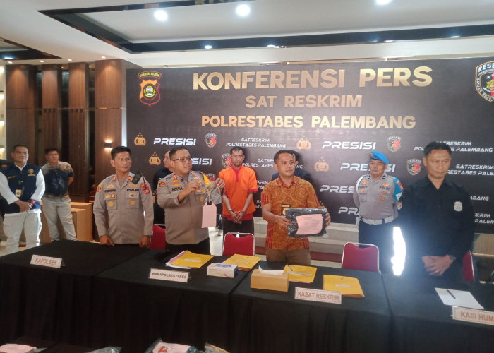 Ditagih Hutang ke Rumah dengan Nada Keras, Warga Palembang Ini Emosi Tusuk Dada Korban 