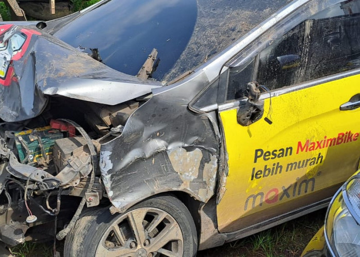 Kabur Usai Serempet Mobil Fortuner, Diduga Mabuk Pria di Palembang Kembali Tabrak 4 Pengendara Lain