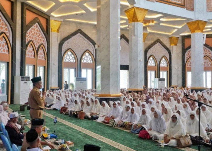 Ribuan Jamaah Hadiri Pengajian Rutin Majelis Taklim di Masjid Agung An-Nur Pemkab Ogan Ilir