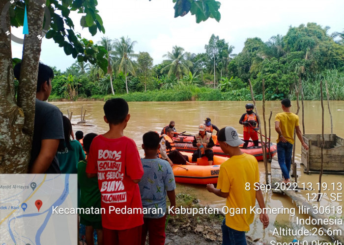 Diduga Tenggelam Saat Mandi di Sungai Komering, Alamsayah Belum Ditemukan