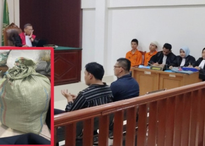 Hakim Cium Kejanggalan Kasus Karung Bekas J&T, Nilai Kerugian hingga Tanpa Ada Upah Lembur Disorot