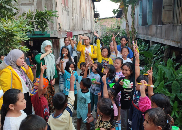 FKM Unsri Gelar Penyuluhan Keliling Kampung Bebas Budak Stunting dan Wasting di Bantaran Sungai Musi
