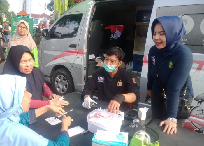 HUT Bhayangkara ke-79 di Palembang, Pelayanan Triple Combo Gratis untuk Masyarakat di Hari Libur 
