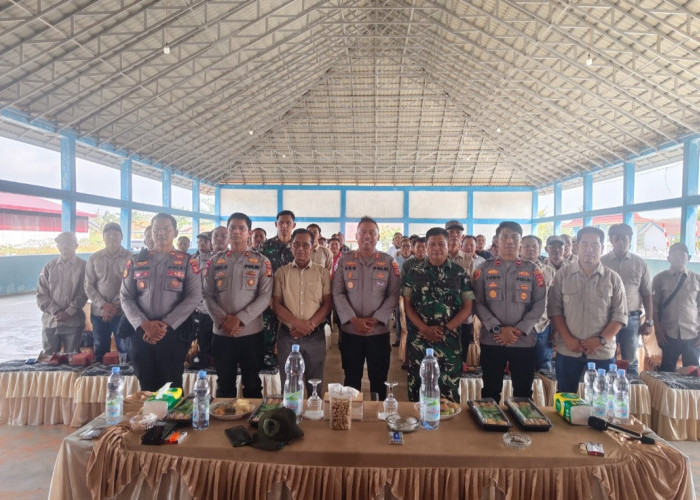 Ajak Warga Cegah Karhutla, Kapolres OKI Silaturahmi dengan Kades di Kecamatan Lempuing Jaya