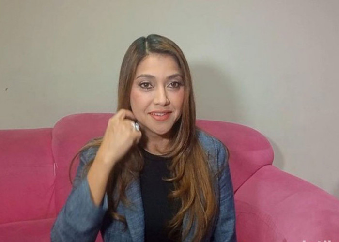 Kembali ke Tanah Air, Sarah Azhari Ingin Aktif di Dunia Akting