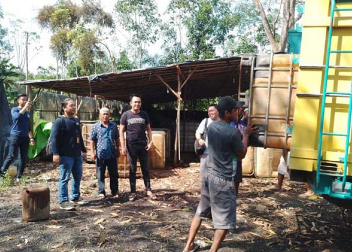 Polda Sumsel Temukan Gudang Penimbunan BBM Ilegal di Ogan Ilir, Amankan 30 Baby Tank Bekas