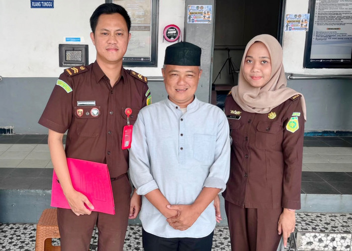 Jaksa Gadungan Pemeras Pejabat Dieksekusi Kejari OKI, Bobby Asia Jalani Vonis 4 Tahun Penjara di Lapas Pakjo