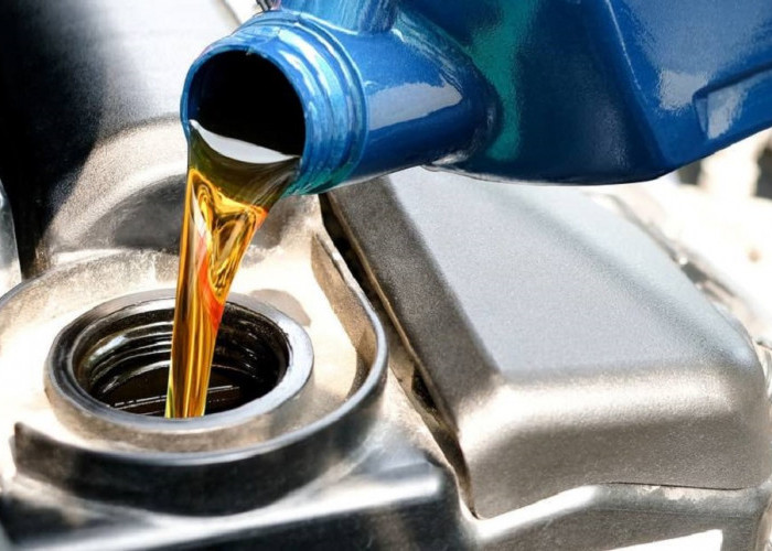 Rekomendasi Oli Sintetis Terbaik untuk Motor Matic: Harga Lebih Mahal Mesin Awet