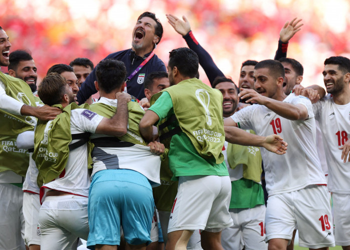 Kejutan, Iran Jinakkan Wales 2-0 di Tambahan Waktu