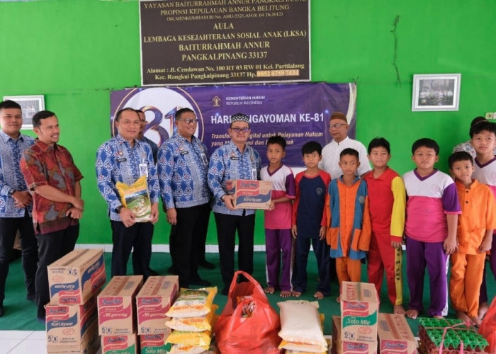 Hari Pengayoman ke-81, Kanwil Kemenkum Babel Berbagi Kebahagiaan dengan Anak Panti Asuhan di Pangkal Pinang