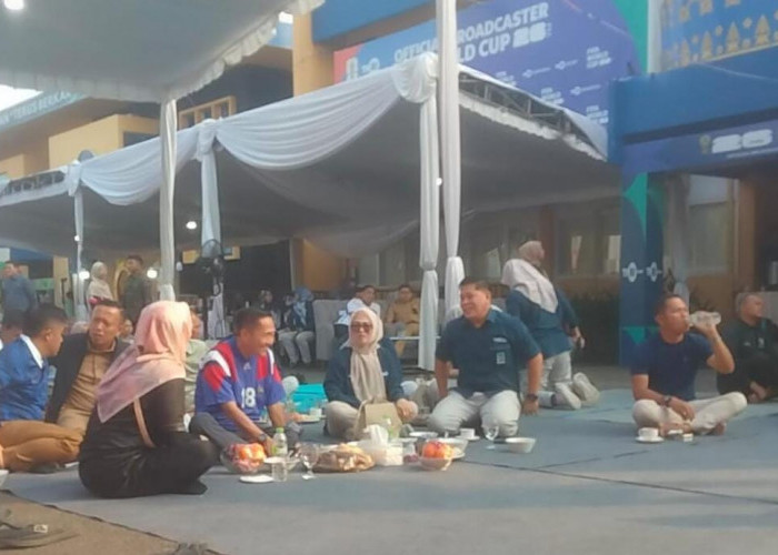 Ajak Warga Palembang Nobar Piala Dunia 2026 Jaga Ketertiban & Kebersihan, Wako Jagokan Tim Ini Jadi Juara