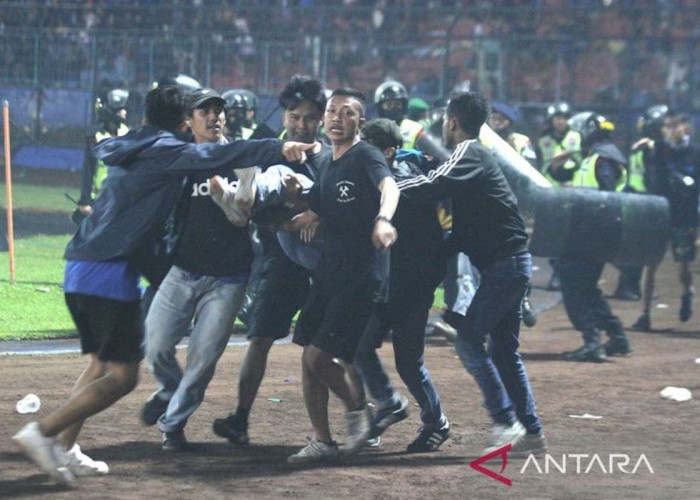 Cerita Suporter Arema FC yang Selamat Tragedi Kanjuruhan, Ini Pemicu Kericuhan
