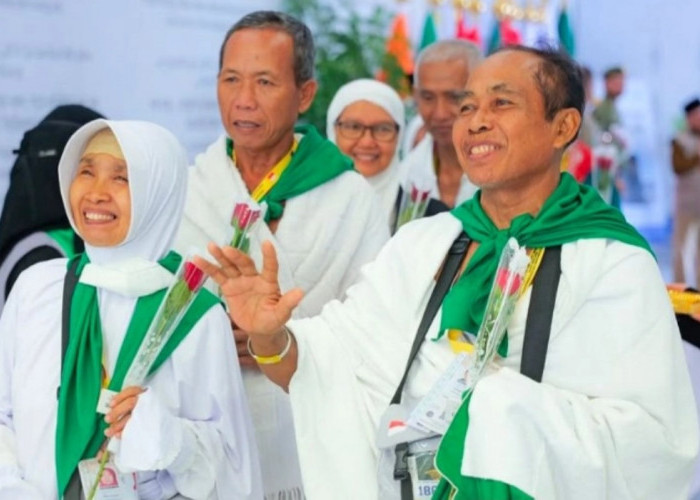 Seluruh Jemaah Haji Reguler dan Khusus Telah Tiba di Tanah Suci, Fase Keberangkatan Selesai