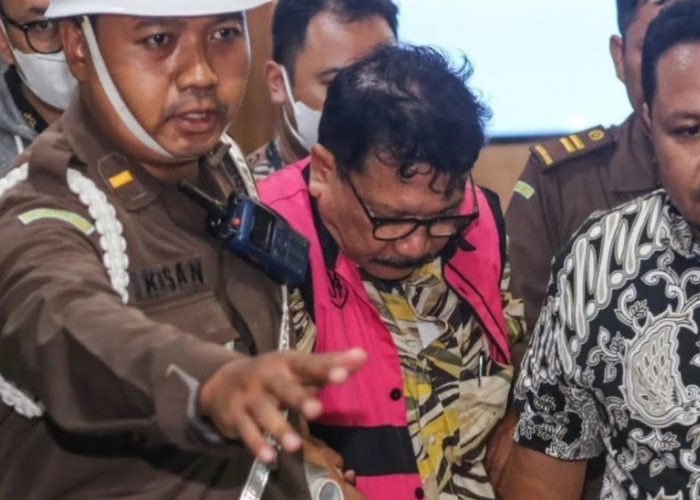 Zarof Ricar, Si Sukses Jadi Makelar Kasus Selama 10 Tahun dan Kumpulkan Uang Rp 1 Triliun