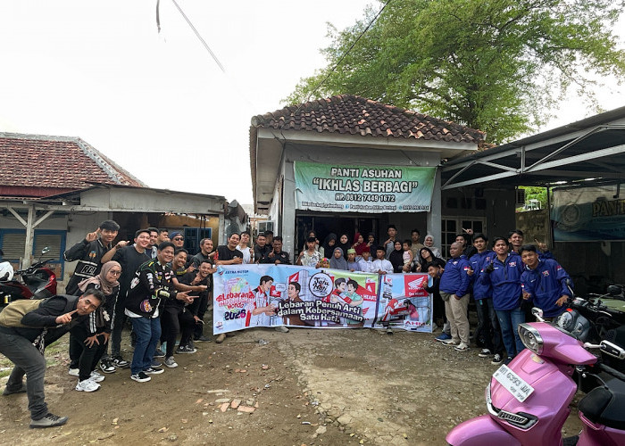 Honda Bikers Soleh, Komunitas Honda Palembang Tebar Kebaikan di Bulan Ramadan