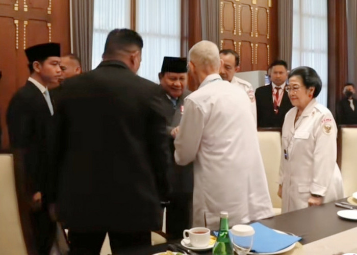 Momen Hangat Prabowo Ajak Gibran Salami Megawati-Try Sutrisno Terekam Kamera Peringati Hari Lahir Pancasila