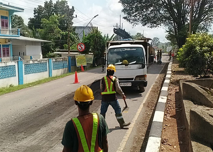 Pengendara Was-was, Jalinsum Ruas Belimbing–Simpang Meo Ditambal Sulam