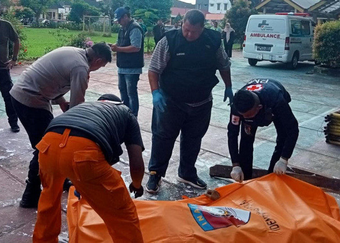 Buruh di Palembang Meregang Nyawa Jatuh dari Lantai 3 Usai Pijakan Kayu Patah Saat Mengecat Dinding SD 