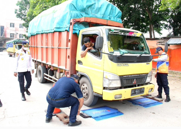 Begini Cara Dishub OKI Tertibkan Truk ODOL yang Masih Nekat Melintas