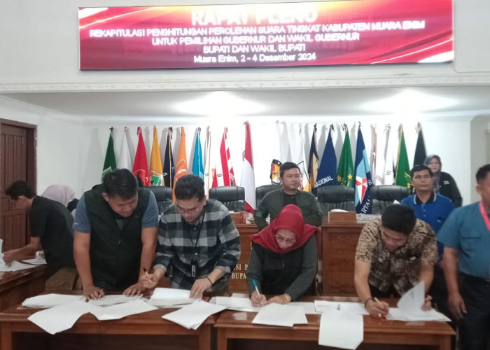 KPU Kabupaten Muara Enim Tetapkan HDCU dan SONNI Sebagai Pemenang Pilkada 2024