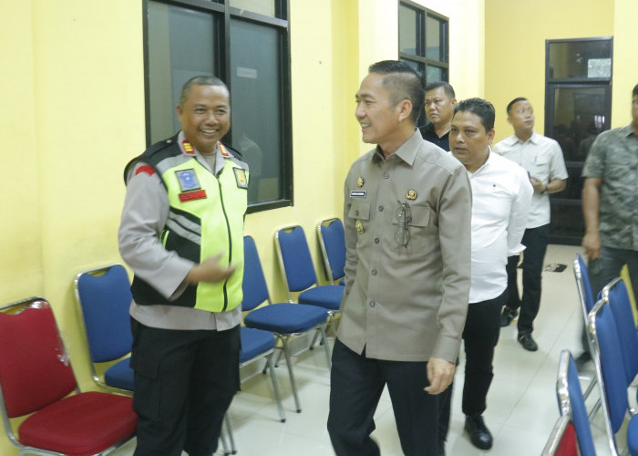 Jelang Pemilu 2024, Pj Wako Palembang Ratu Dewa Tinjau Kantor Bawaslu dan KPU Palembang
