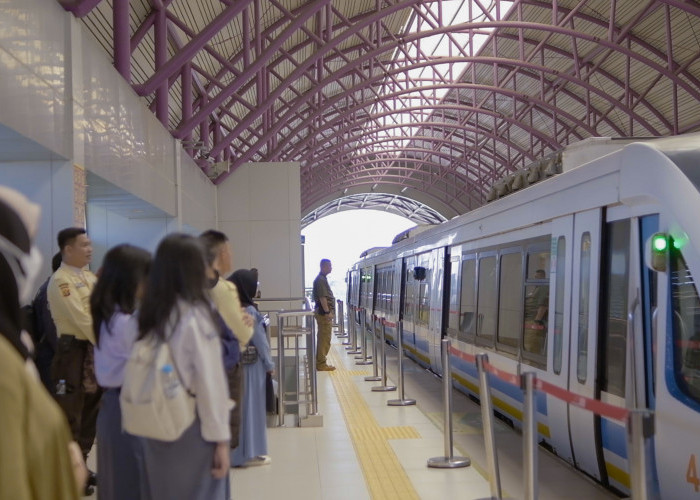 Penumpang LRT Sumsel Melesat Hingga 2,2 Juta, Berkat Konektivitas Transportasi di Kota Palembang