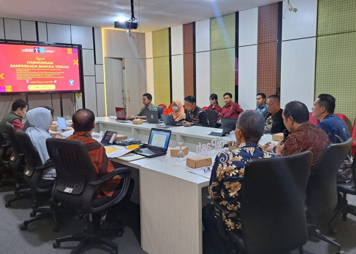 Harmonisasi 4 Rancangan Peraturan Bupati Bangka Tengah Pimpin Kemajuan Pembangunan Hukum Daerah
