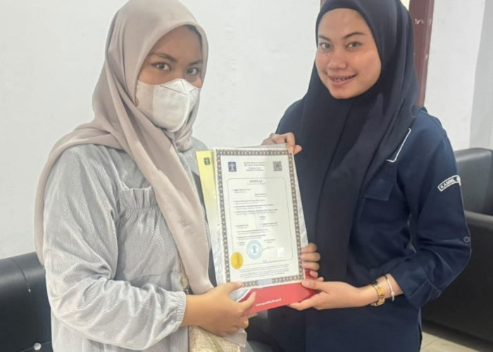 Urus Dokumen ke Korea Selatan, Kanwil Kemenkum Babel Serahkan Sertifikat Apostille