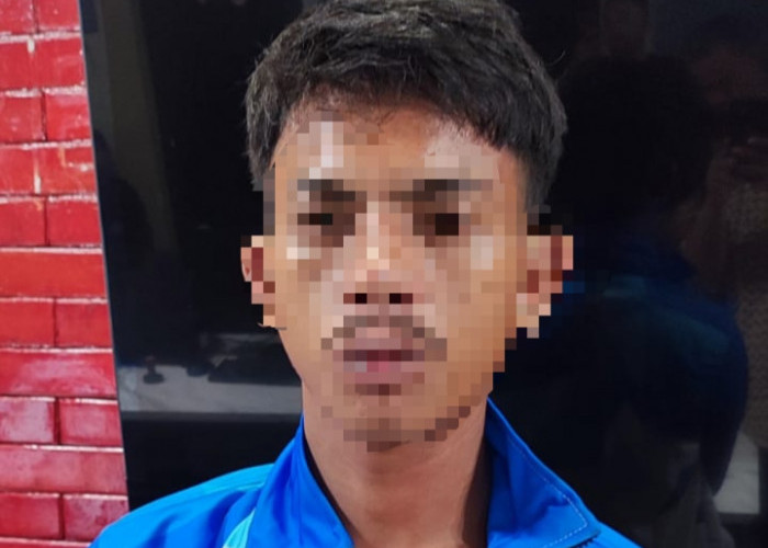 Asyik Bongkar Kusen Aluminium Gedung Pasar Ikan Palembang, Pelaku Kepergok Penjaga Malam  