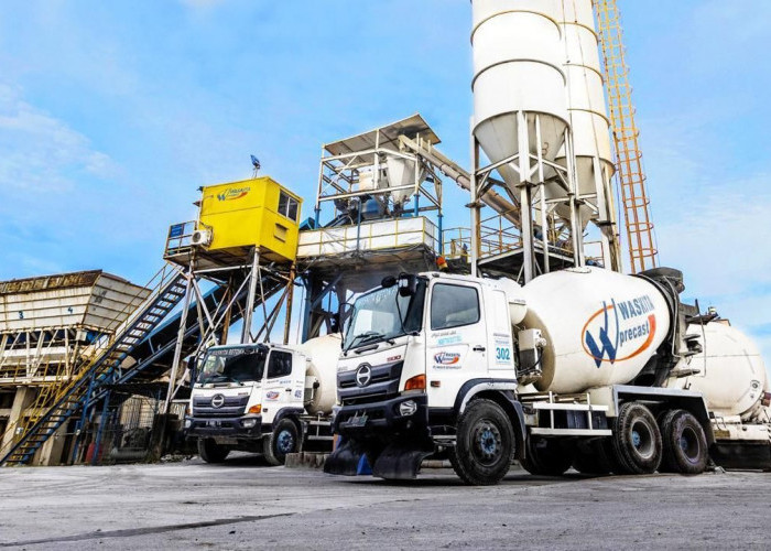 Beton Readymix WSBP Dukung Pembangunan dari Proyek Besar hingga Perumahan Rakyat